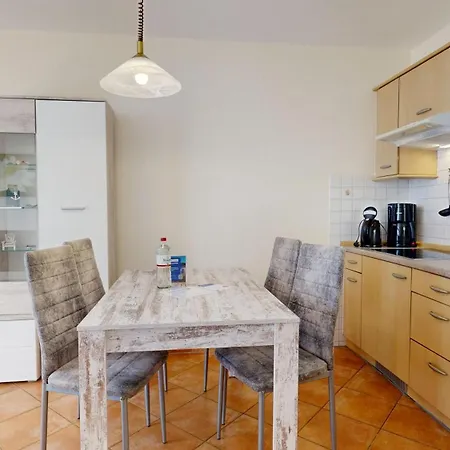 Appartementhaus Binzer Sterne 24 * Остзебад Бинц