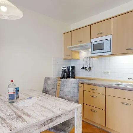 Appartementhaus Binzer Sterne 24 * Остзебад Бинц