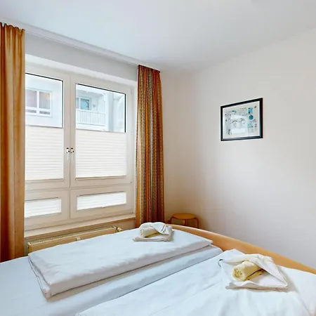 Apartamento Appartementhaus Binzer Sterne 24